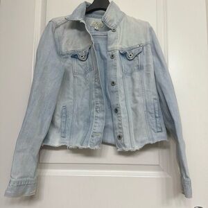 Lucky Brand Cropped Light Wash Denim Jacket M